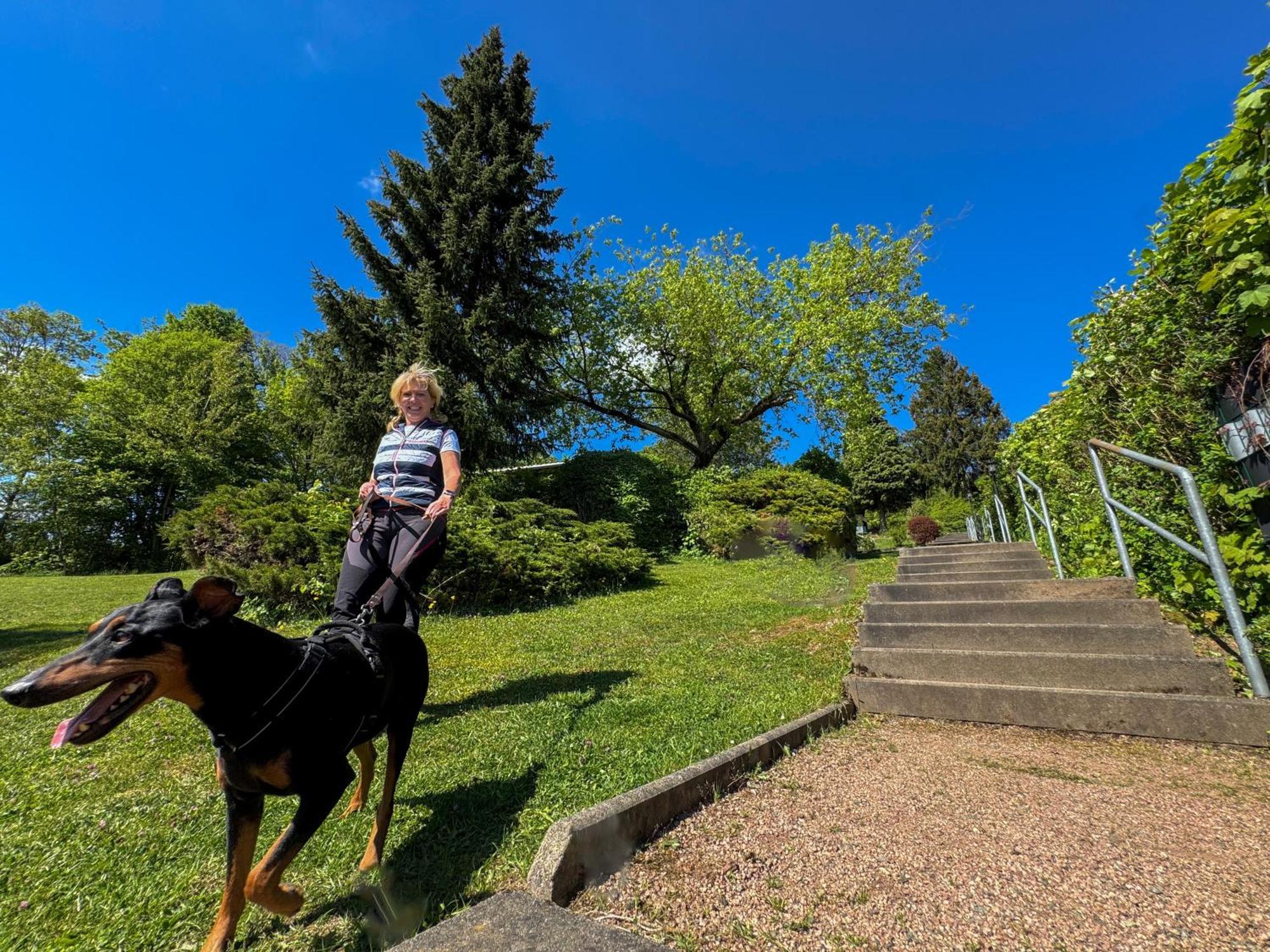 Feriendorf Am Hundsrueck Floh Exteriör bild