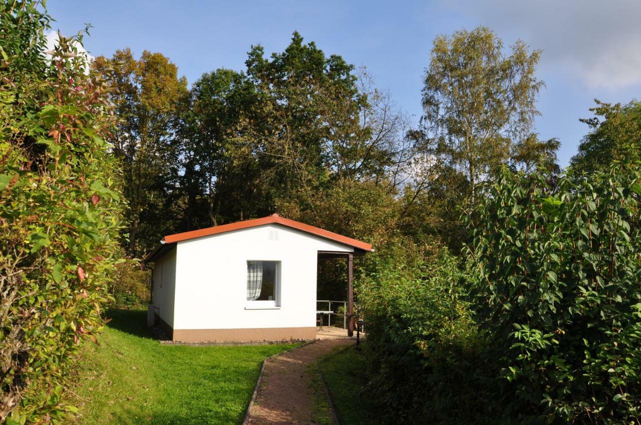 Feriendorf Am Hundsrueck Floh Exteriör bild